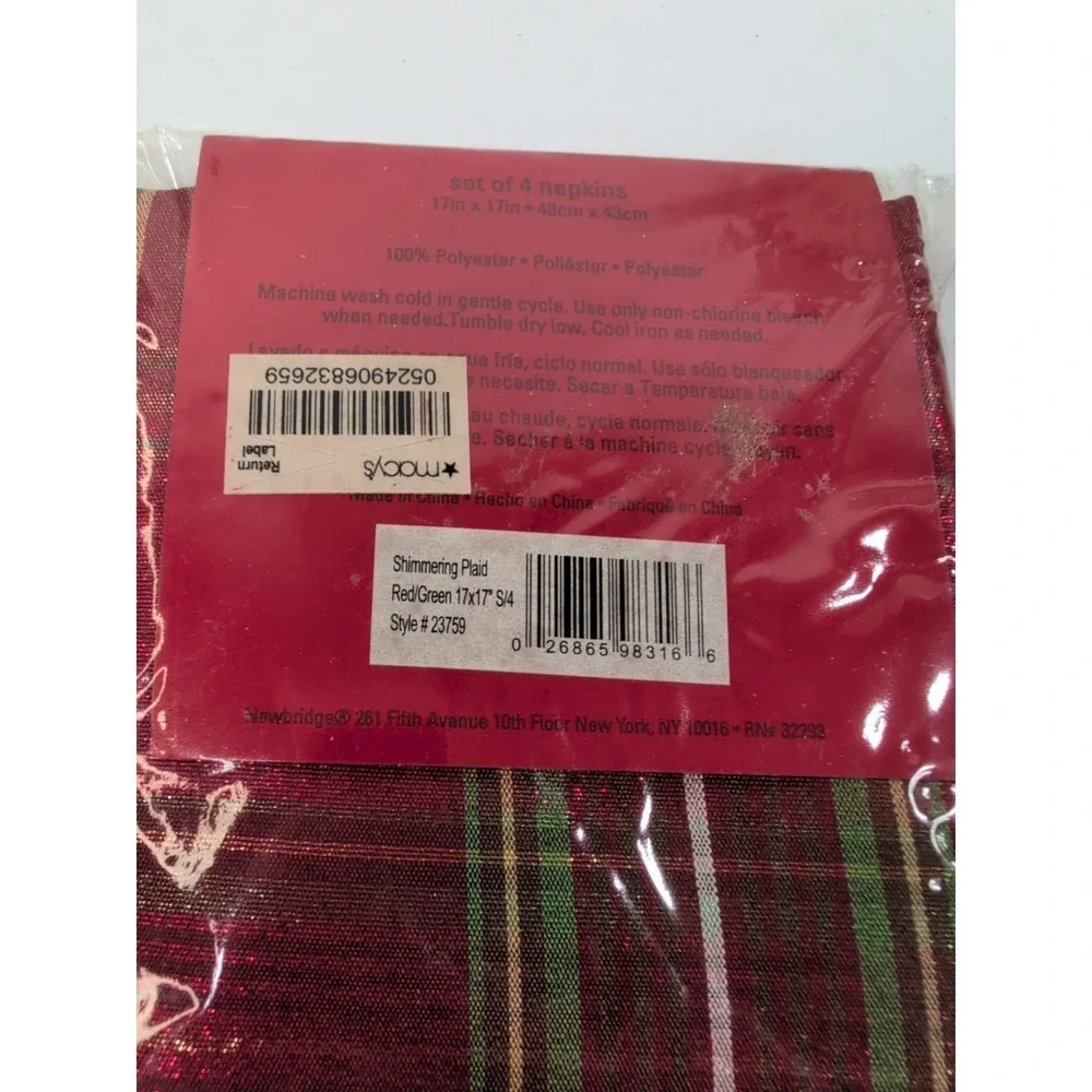 Holiday‎ At Home Set of 4 Plaid Napkins Holiday Table Linens New